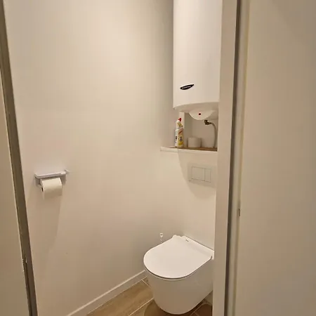 Lägenhet Romantique - Jacuzzi Prive, Wi-fi & Netflix A *